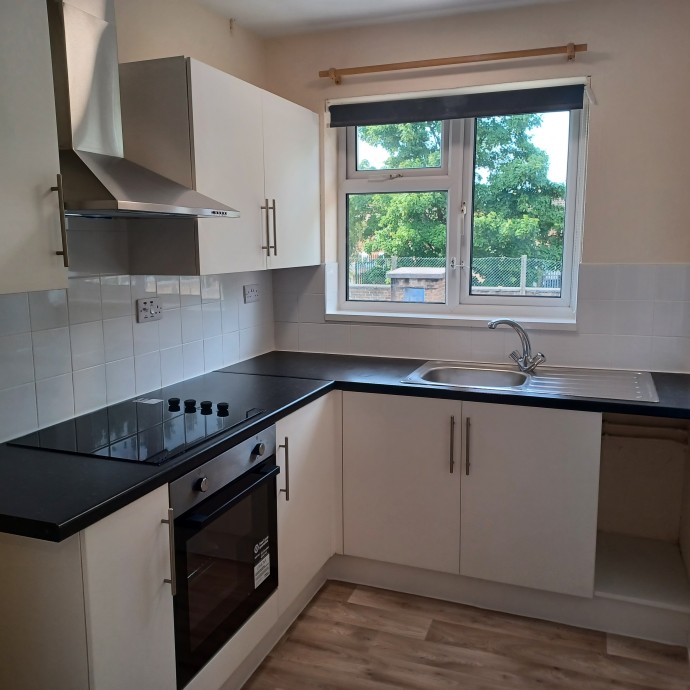 Gallery image for Refurbished Spacious Three Bedroom First Floor Flat