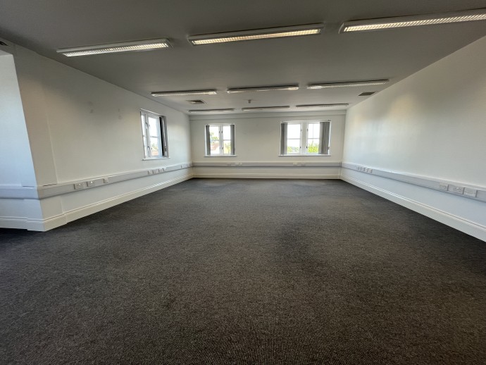 Lincoln First Floor Office Space, Birchwood Shopping Centre